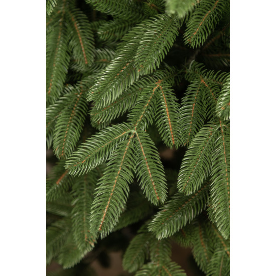 Everest Spruce 150cm 3D Artificial Christmas Tree Everest Spruce 150cm 3D Artificial Christmas Tree